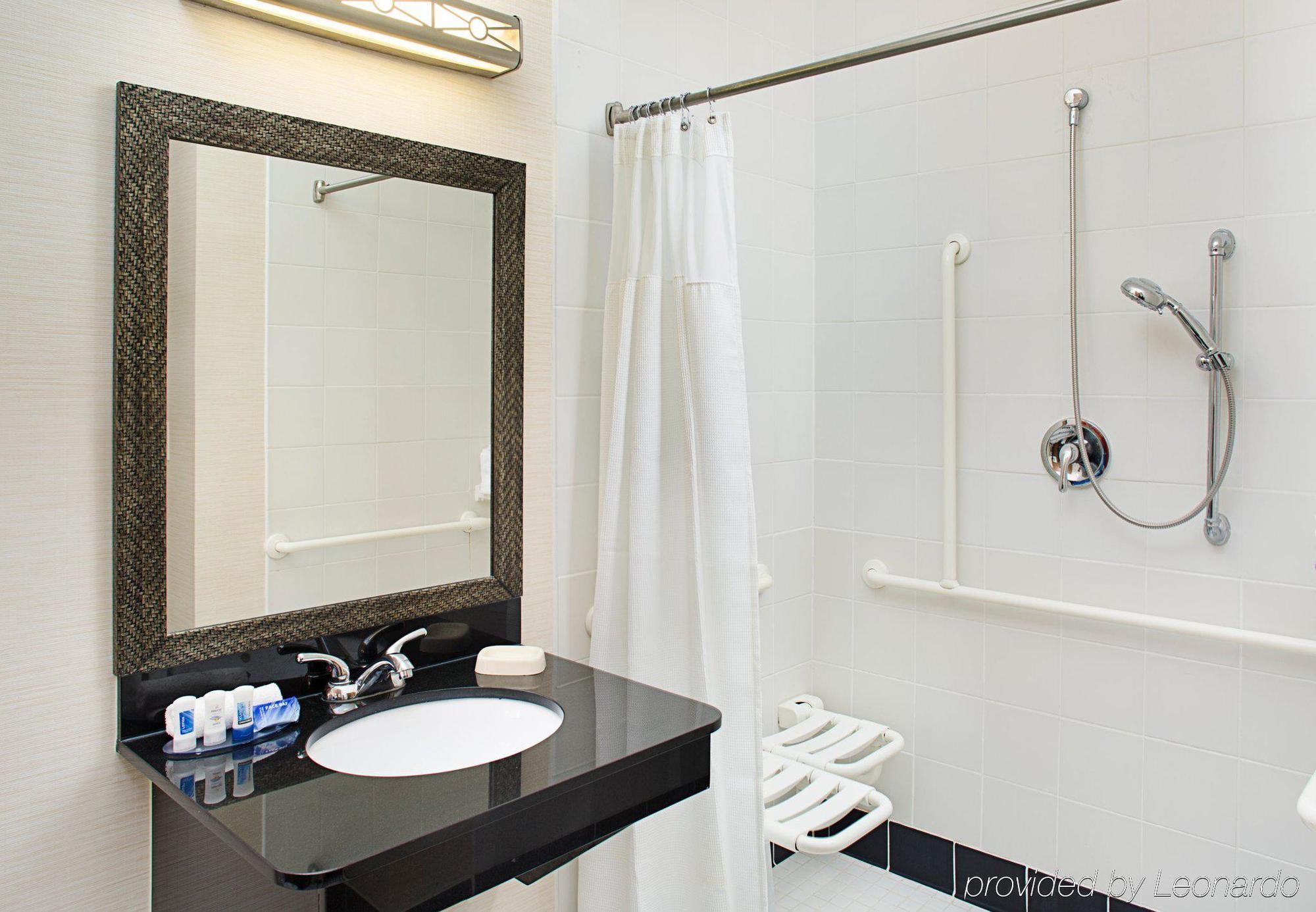 Fairfield Inn & Suites By Marriott San Antonio Seaworld / Westover Hills Buitenkant foto