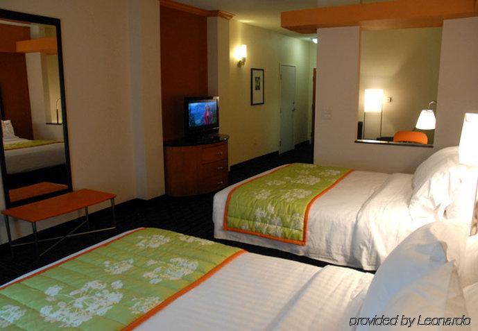 Fairfield Inn & Suites By Marriott San Antonio Seaworld / Westover Hills Buitenkant foto